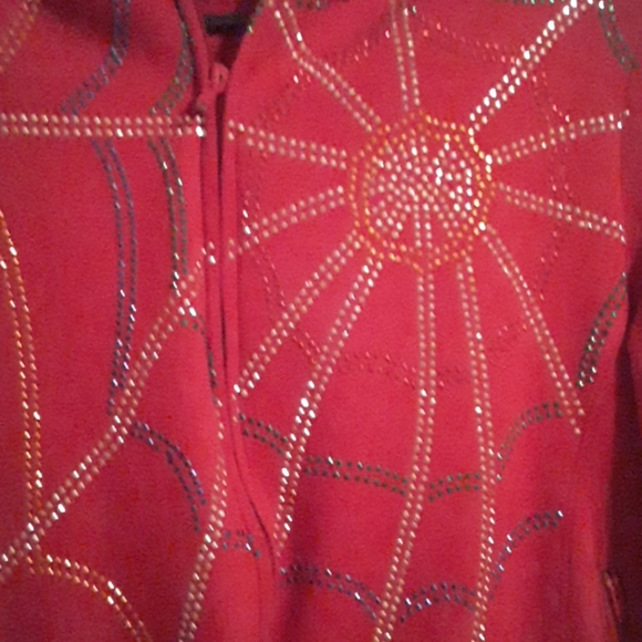 Red Zip-up Spider Web design Jacket. - Picture 4 of 4